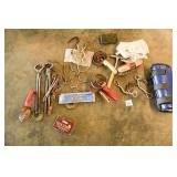 Group lot of horse grooming items