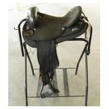 Abetta Saddle