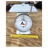 Adcraft 22 pound scale