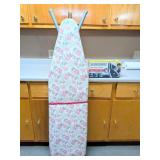 Black & Decker Steam Iron & ironing board