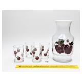 Glass Juice Carafe w/ (4) Juice glasses w/ apple