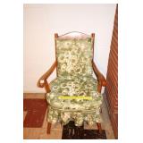 Vintage Wooden Chair; needs to be glued