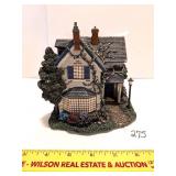 Hawthorne Village Thomas Kinkaide resin house w/