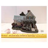 Hawthorne Village Thomas Kinkaide resin house w/