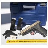 MP 9 Smith & Wesson 9mm Pistol has a Threaded