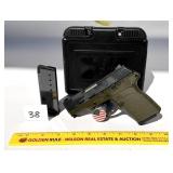 Keltec 9mm Pistol includes Extra Magazine and