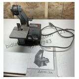 Delta 1 In. Belt Sander