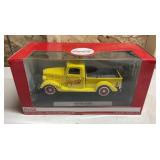 Coca-Cola 1937 Ford Pickup Toy