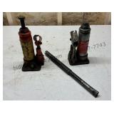 2 Bottle Jacks & 1 Handle