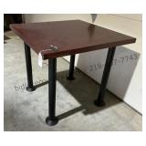Wood/Metal End Table