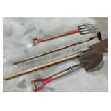 Long Handled Tools Lot 4