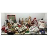 Christmas Decor Lot 6