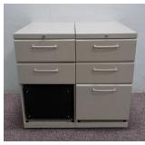 (2) 3 Drawer Filing Cabinets(15"x22"x28")
