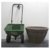 Large Plastic Flower Pot & Speedy Green Fertilizer