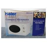 700W Haier Microwave