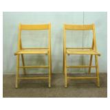 (2) Wooden Folding Chairs 30" x 17" x 19"