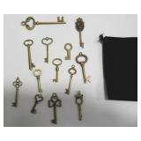 Variety of Skeleton Keys w/ Bag