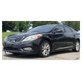 2012 Hyundai Azera - Nicely Equipped!