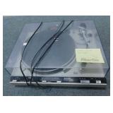Technics Sl330 Turn Table - Powers On