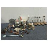 (6) Shoe Shapers, Duck Decoys & Roosters