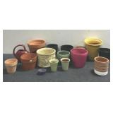 Clay & Plastic Flower Pots