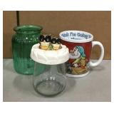 (3) Glass Cups / Mugs (3) Glass Cups / Mugs