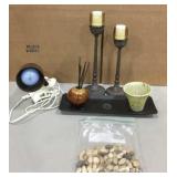 (2) Candle Holders, Lamp, & Decorative Rocks (2) Candle Holders, Lamp, & Decorative Rocks