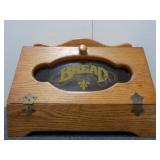 Box:Kitchen Items:Bread Box,decor,Char-Broil pan +