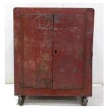 (1) Red Rolling Toolbox