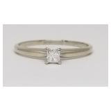 Solitaire Diamond Ring set in 10k, SZ:9, 1.8g