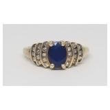 Blue Topaz 10k Gold Ring w/(24) Diamonds: SZ: 6.8