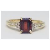 (10) Diamonds w/Red Gem Set in 14k Ring, S: 6.2