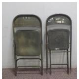 (2) Outdoor Folding Chairs