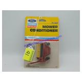 1/64 Ertl, New Holland Mower Conditioner, 1987