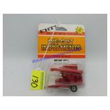 1/64 Ertl, Case IH Grinder/Mixer