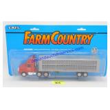 1/64 White GMC w/ Livestock Trailer, Ertl