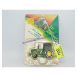 1/64 John Deere Pow-R-Pull Tractor, Ertl
