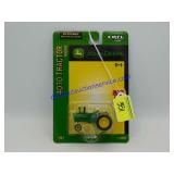 1/64 John Deere 4010 Tractor