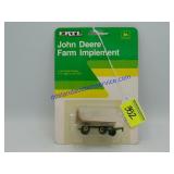 1/64 John Deere Hay Rack, Ertl