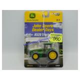 1/64 John Deere 8520 Tractor w/ Duals