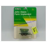 1/64 John Deere Fertilizer Buggy, Ertl