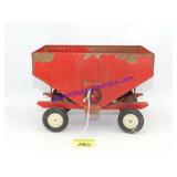 1/16 Red Metal Gravity Wagon, missing tongue