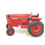 1/16 International 966 Tractor, missing exhaust
