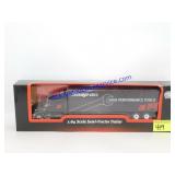 1/64 Snap-on Semi Tractor/Trailer