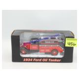 1/43 Snap-on 1934 Ford Oil Tanker