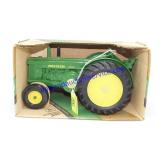 1/16 1949/1954 John Deere Model R Tractor