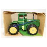 1/16 John Deere 4wd Tractor, Ertl