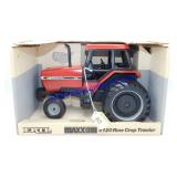 1/16 Case International 5120 Row Crop Tractor
