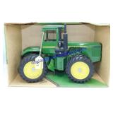 1/16 John Deere 4wd Tractor, Ertl
