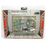 1/64 John Deere Farm Fertilizer Set, Ertl